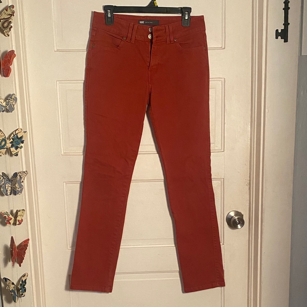 Levi's Red Mid Rise Skinny Jeans